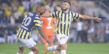 Fenerbahçe’de ayrılık rüzgarları esiyor! Tam 7 isim…