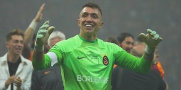 Fernando Muslera’ya sürpriz talip! Ayrılabilir…