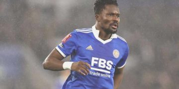 Flaş iddia! Beşiktaş yıldız stoper ile anlaştı…