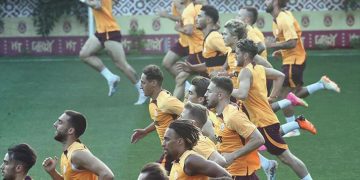 Galatasaray, Zalgiris mesaisine başladı