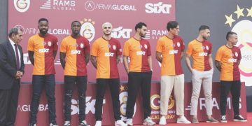 Galatasaray’dan gövde gösterisi
