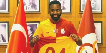 Galatasaray’ın yeni yıldızı Bakambu kimdir?