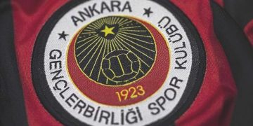 Gençlerbirliği’nde asbaşkan Sungur adaylıktan çekildi