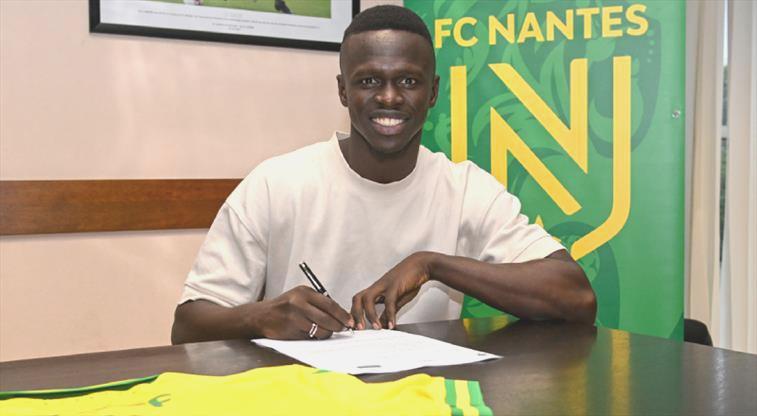 Lamine Diack resmen Nantes’ta!