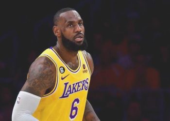 LeBron’dan mesleği hakkında kritik açıklama!