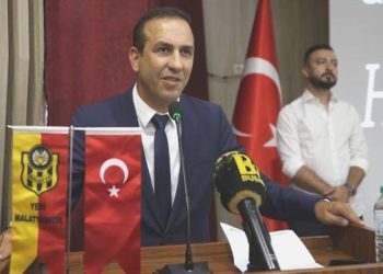 Olaylı seçimde lider Adil Gevrek oldu