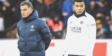 PSG ayrılığı duyurdu!