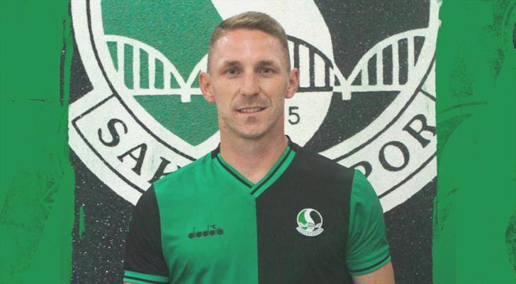 Sakaryaspor’a deneyimli orta saha