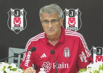 “Stopere ve orta alana kesinlikle oyuncu almalıyız”