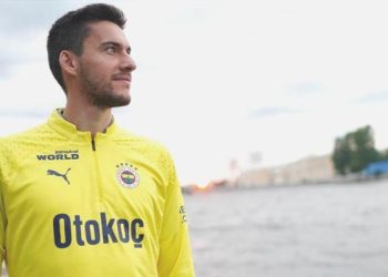 Umut Nayir: “Jorge Jesus da beni istemişti”