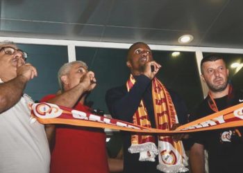 Zaha, Galatasaray için serveti reddetti