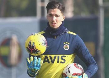 Altay Bayındır’a yeni teklif! İşte yeni kulübü…