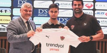 Atakaş Hatayspor resmen açıkladı! 4 yıllık imza