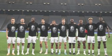 Beşiktaşlı futbolcular Süleyman Seba’yı andı