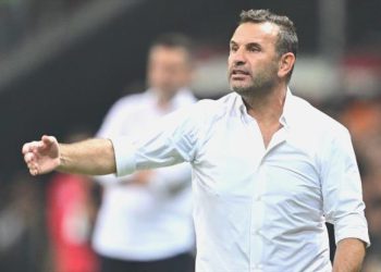 Buruk’tan Ziyech kelamları: “Durumunu bilmiyorum”