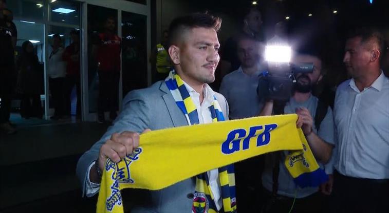 Cengiz Ünder: “Fenerbahçe’yi şampiyon yapmaya geldim”