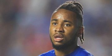 Chelsea’nin yeni yıldızı sakatlandı! Tam 4 ay oynayamayacak…