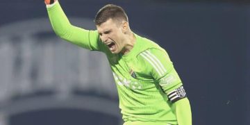 Dinamo Zagreb teklifi kabul etti! Livakovic geliyor