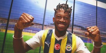 Fred formayı giymek için sabırsızlanıyor