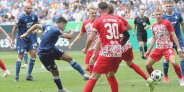 Ozan Kabak’ın golü yetmedi