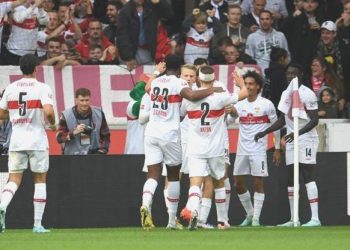 ÖZET | Stuttgart konutunda Bochum’a gol oldu yağdı