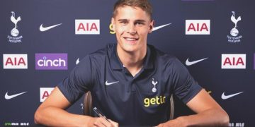 Tottenham yeni stoperini duyurdu