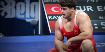Milli Güreşçi Rıza Kayaalp dünya ikincisi