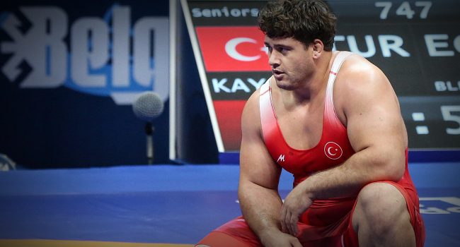 Milli Güreşçi Rıza Kayaalp dünya ikincisi