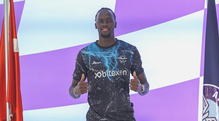 Adana Demirspor’da ayrılık! İşte yeni kadrosu…