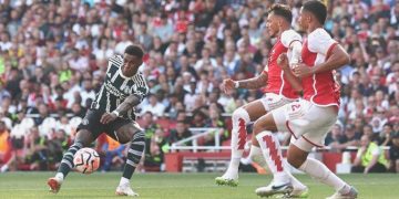 Arsenal – ManU maçı mükemmel başladı! Üst üstte goller…
