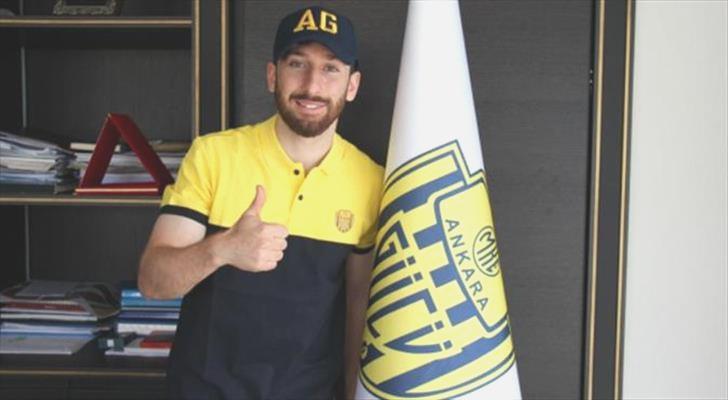 Beridze, Trendyol 1. Lig grubuna imzayı attı!