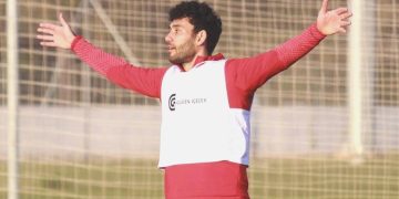 Bitexen Antalyaspor kaptanı ile kontrat yeniledi