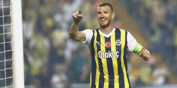 Dzeko: “Fenerbahçe, Türkiye’nin Real Madrid’i”