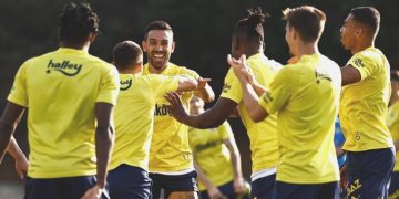 Fenerbahçe, Rams Başakşehir maçı taktiğini çalıştı