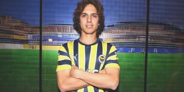 Fenerbahçe’den transferin son dakikasında ayrılık açıklaması!