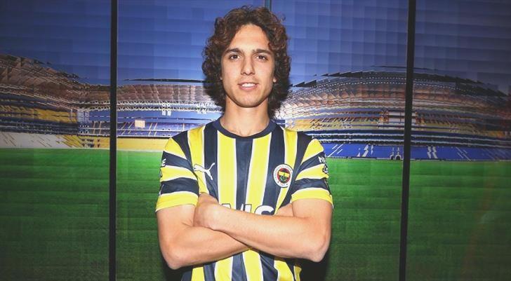 Fenerbahçe’den transferin son dakikasında ayrılık açıklaması!