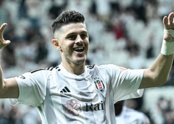 “Formasını en çok giymek istediğim kulüpteyim”