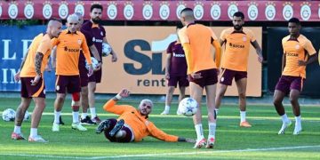 Galatasaray Kopenhag maçı hazırlıklarını tamamladı