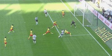 Ghezzal çalımı attı, gole çok yaklaştı!