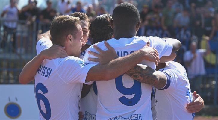 Inter ligi domine ediyor! Beşte beş…