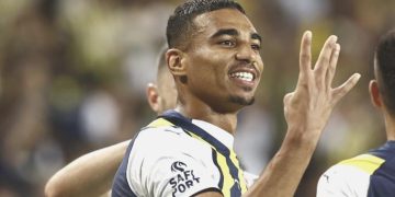 Kadıköy’de hesabı Djiku açtı!