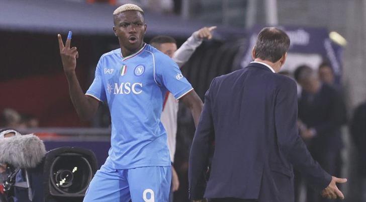 Osimhen Napoli’den ayrılacak mı?