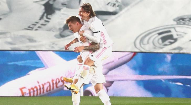 Real Madrid’de Kroos ve Modric krizi! Şad değiller…