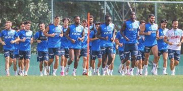 Trabzonspor’da Joaquin Fernandez ve Larsen sevinci