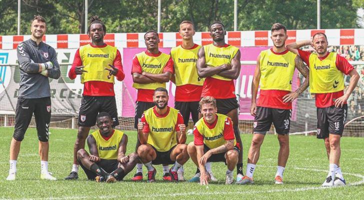 Yılport Samsunspor’un yeni transferi antremana çıktı