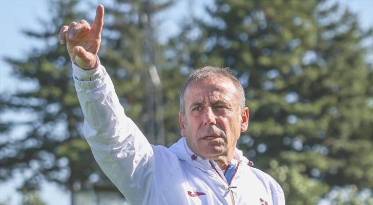 Abdullah Avcı grubu Corendon Alanyaspor maçına hazırlıyor