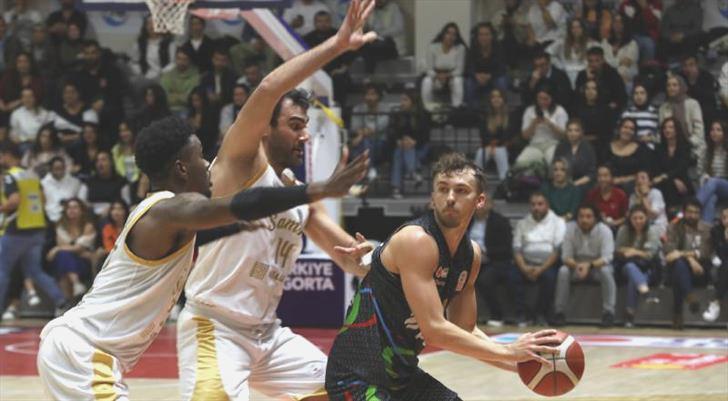 Aliağa Petkimspor Samsun deplasmanında zorlanmadı