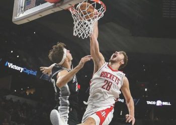 Alperen’in harikulade performansı Cedili Spurs’u yenmeye yetmedi