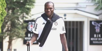 Beşiktaş taraftarı sadece Aboubakar’ı tribüne çağırdı!