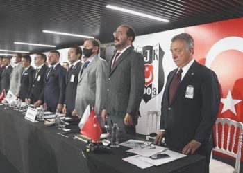 Beşiktaş’ta başkanlık seçimi tarihinde değişiklik!